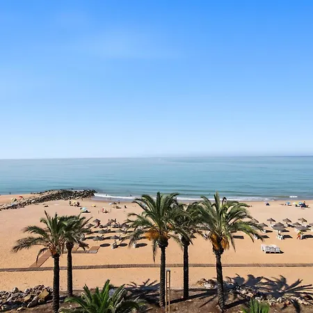 Casa de Férias T1 Com Terraço Em Frente A Quarteira